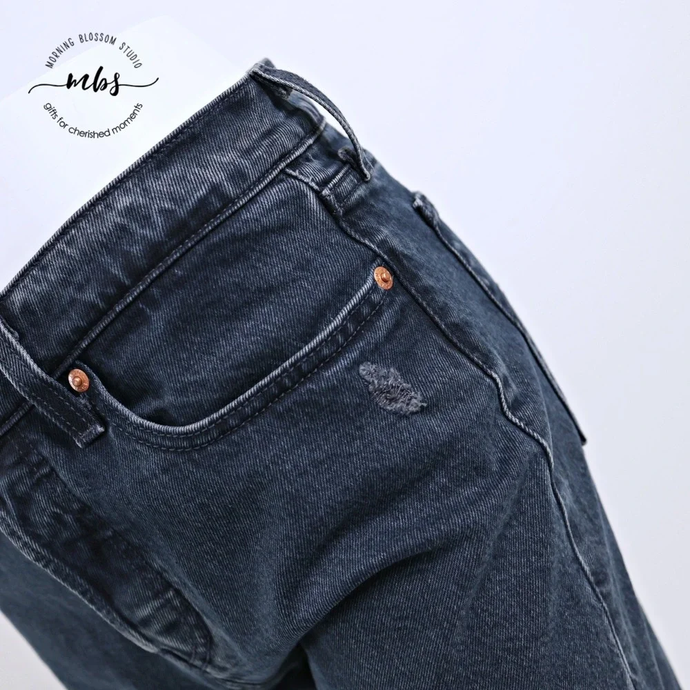 Levi's Premium Wedgie Distressed Button Fly Cropped Raw Hem Jeans Blue Women 28